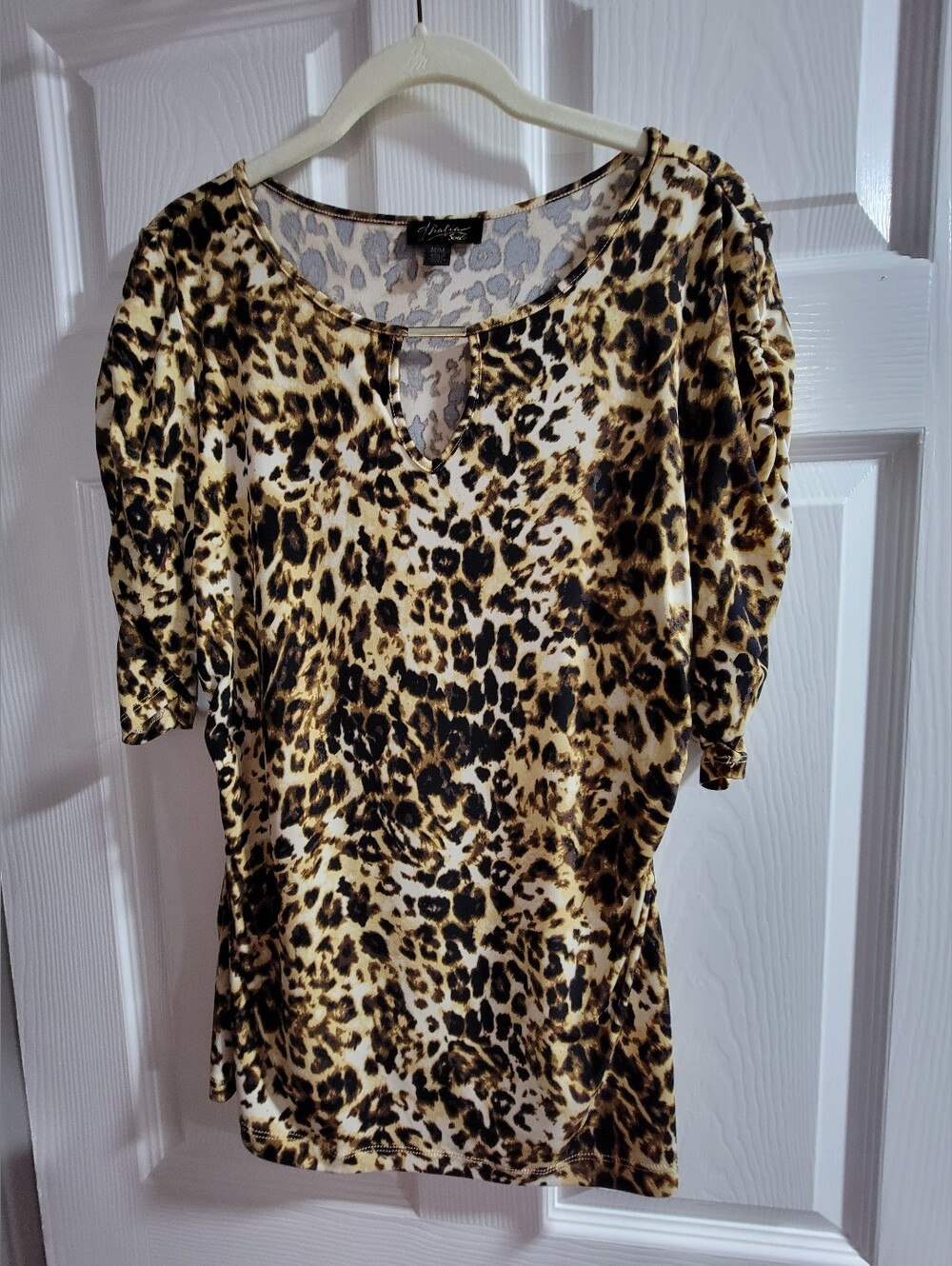 Thalia Sodi Leopard Print Keyhole Top Size M